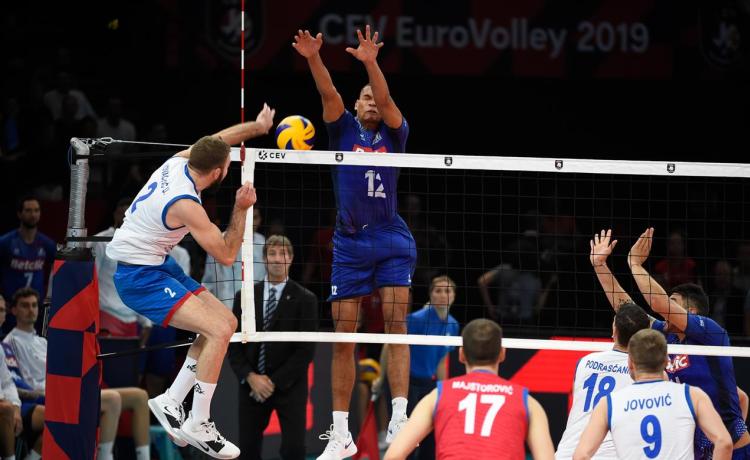 srbija francuska 3-2 polufinale evropskog prvenstva za odbojkase finale sa slovencima primac uros kovacevic napad