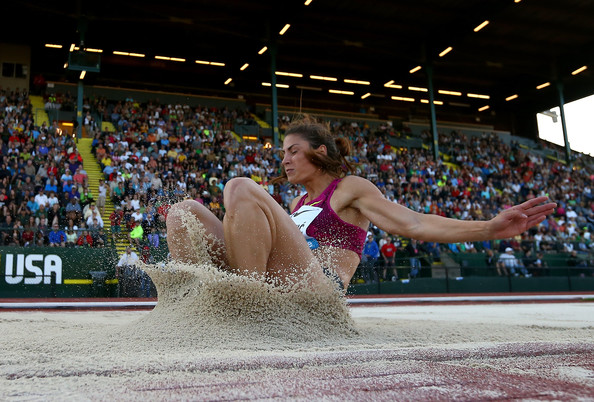 ivana španović u pesku